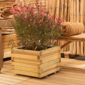 Jardineras de Madera de Pino Tratada