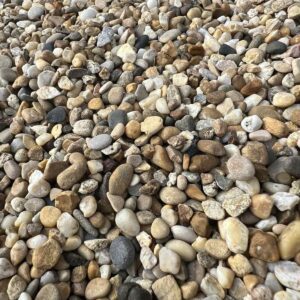 Gravilla Canto Rodado Amarilla saco 20kg